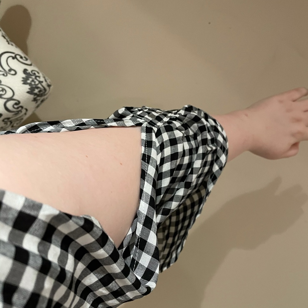 Jones Blouse - Picture 2 of 3